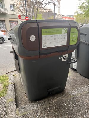 Organic bin (brown)
