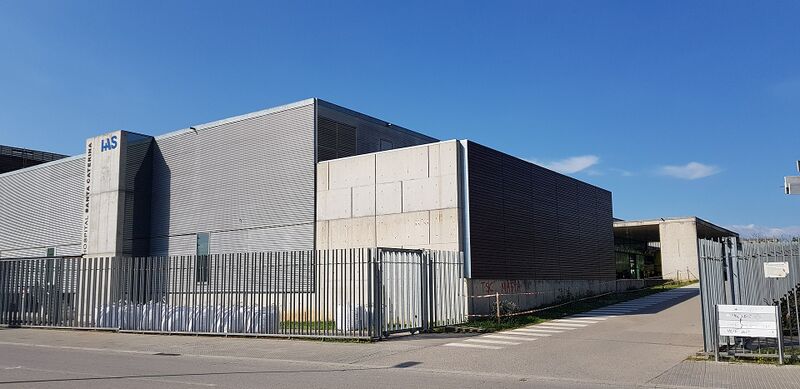 File:Hospital de Santa Caterina.jpg