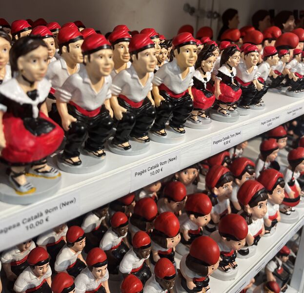 File:2025-12-06 18-14-58 caganers.JPG